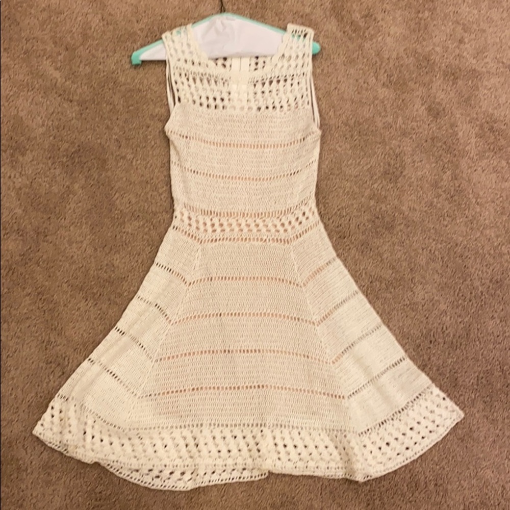 Alice and Olivia crochet dress small